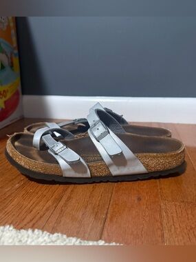 Birkenstock Women’s Mayari in Silver Size 40